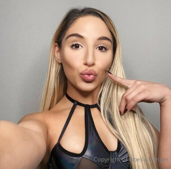 Abella Danger / abelladanger Nackte OnlyFans-Leaks 1
