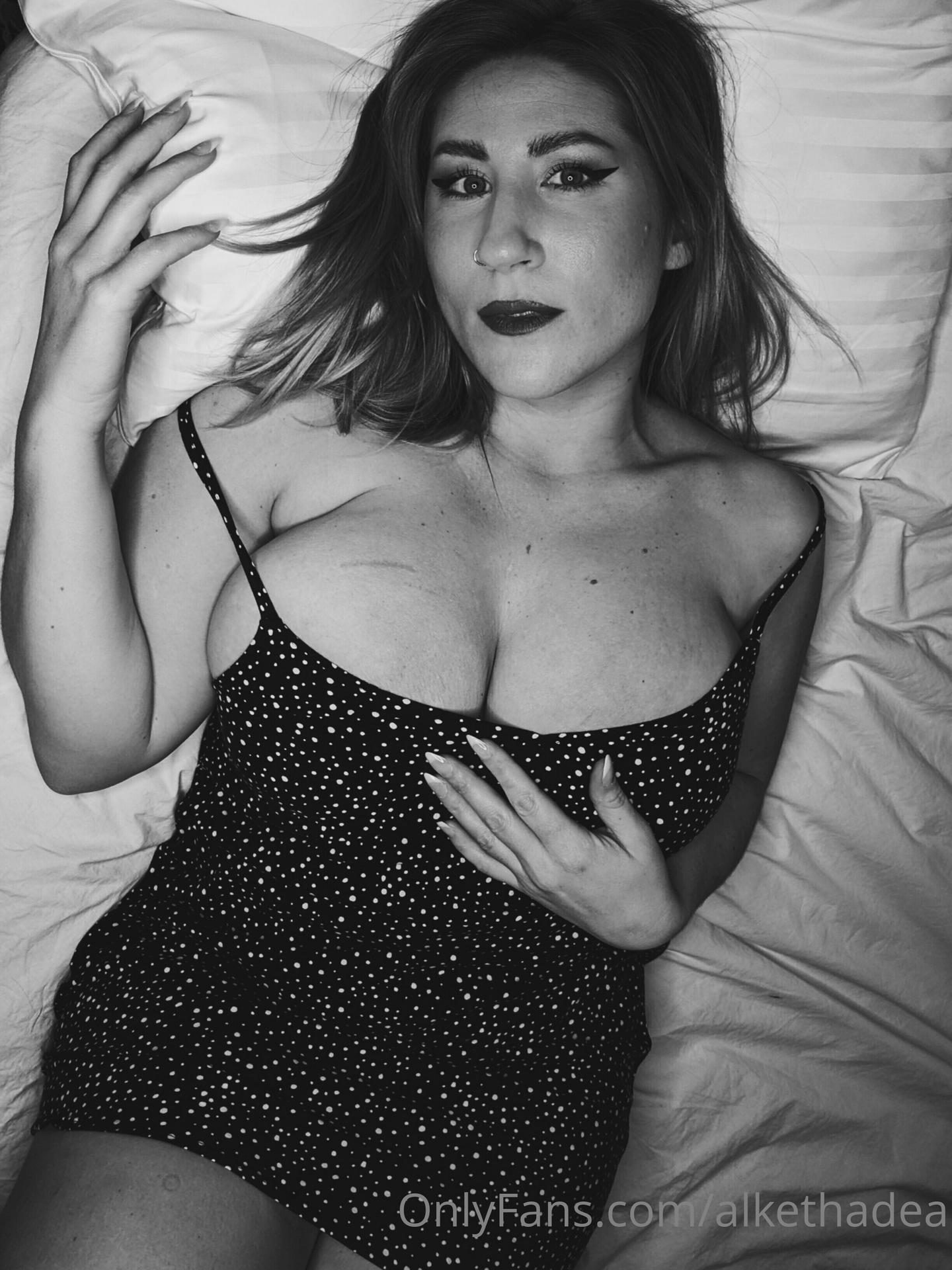 Alkethadea Nackte OnlyFans Leaks 1