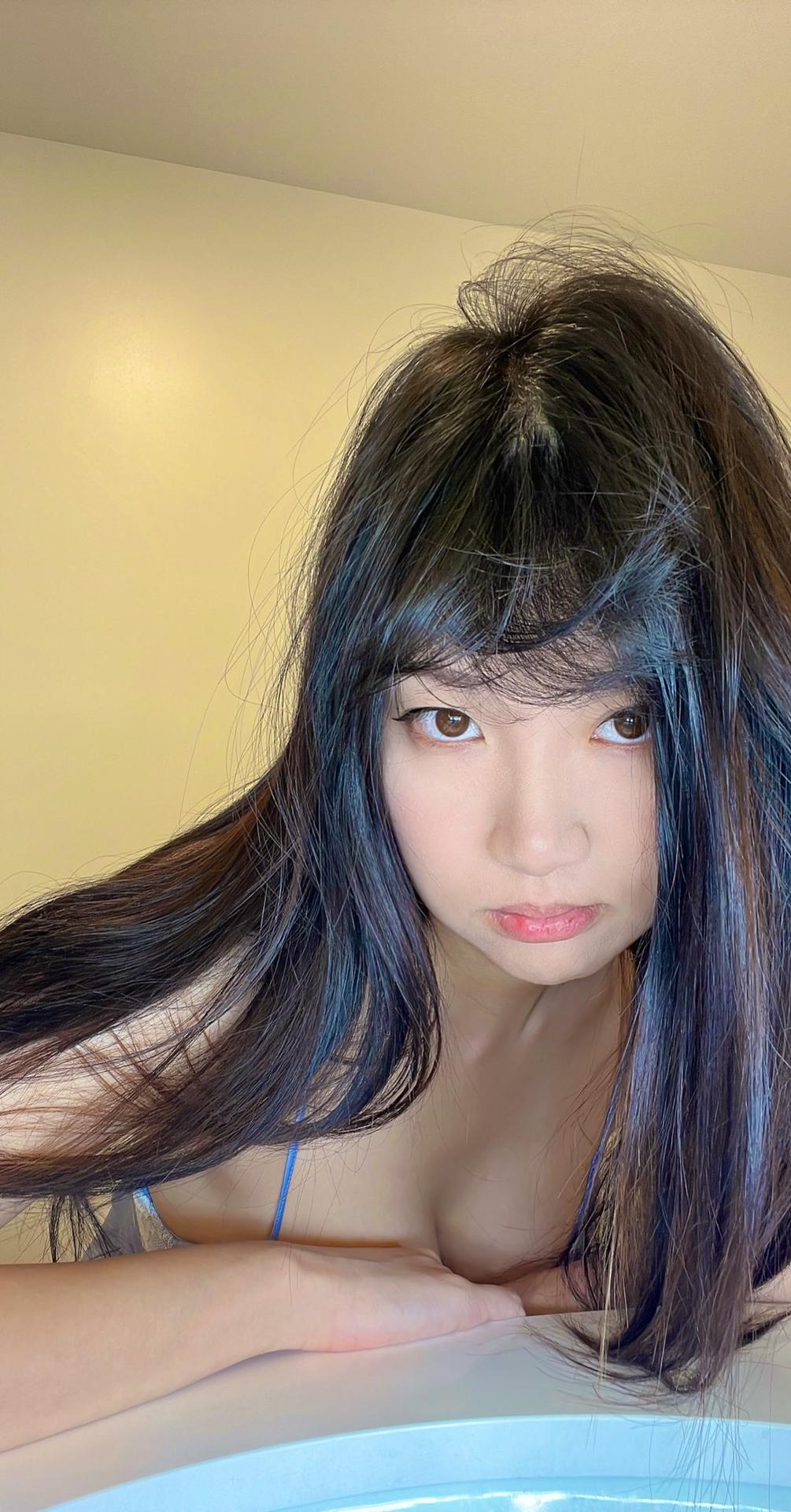 AriaSaki / simplyjustaria Nackte OnlyFans Leaks 1