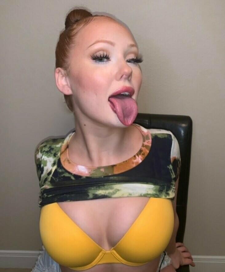 Bambi Doe / BambiDoe Nackte OnlyFans Leaks 1