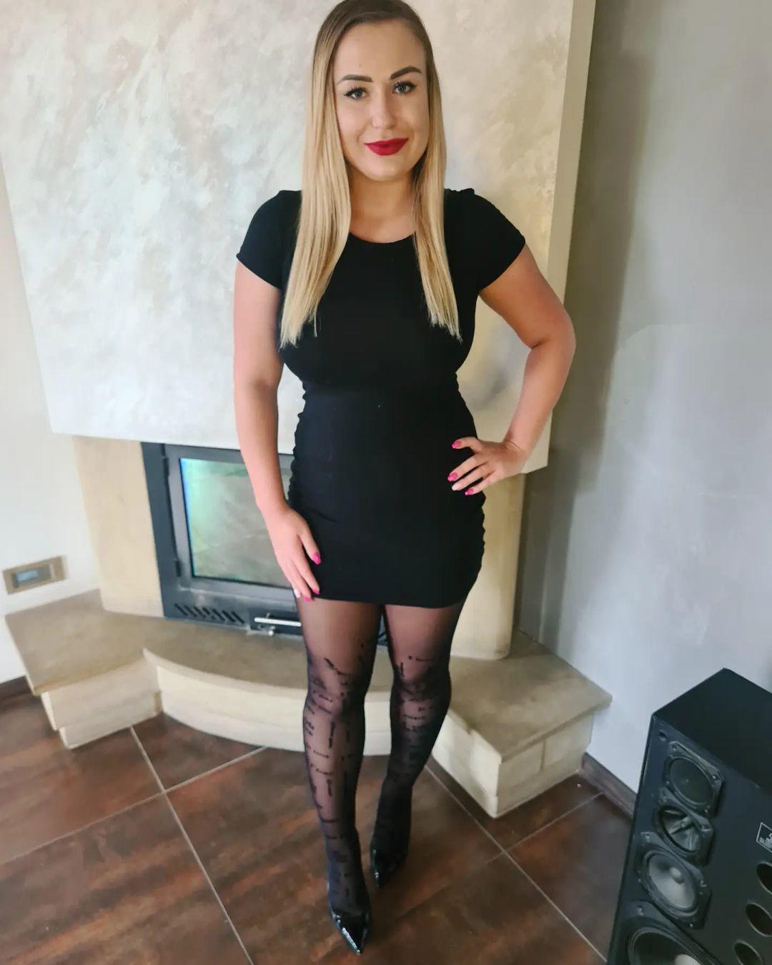 Bloondi21 / bloondi_21 Nackte OnlyFans Leaks 1