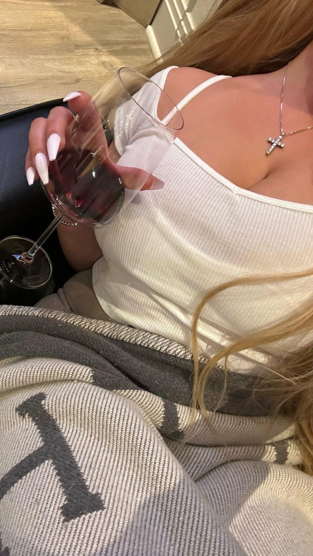 Elizabeth M / elizabethkm / elizabethnyk Nackte OnlyFans Leaks 1