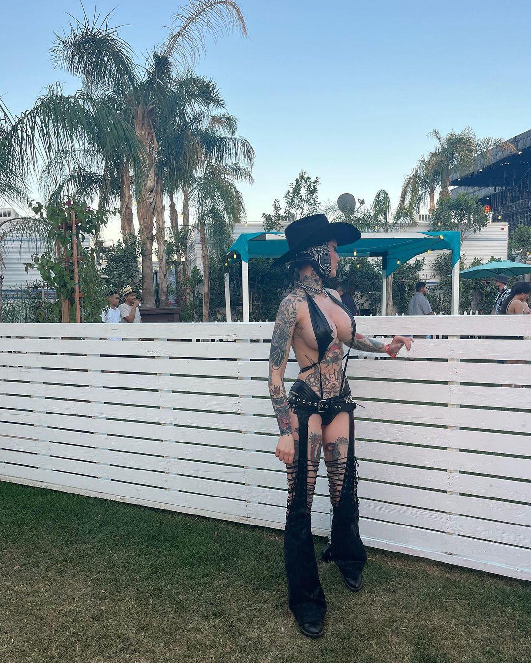 Embodoe Nackte OnlyFans Leaks 1