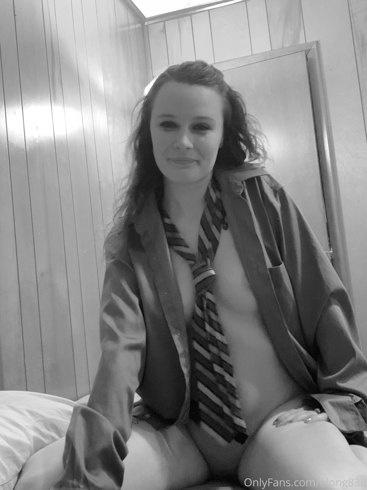 Emily Mae / elong838 Nackte OnlyFans Leaks 1