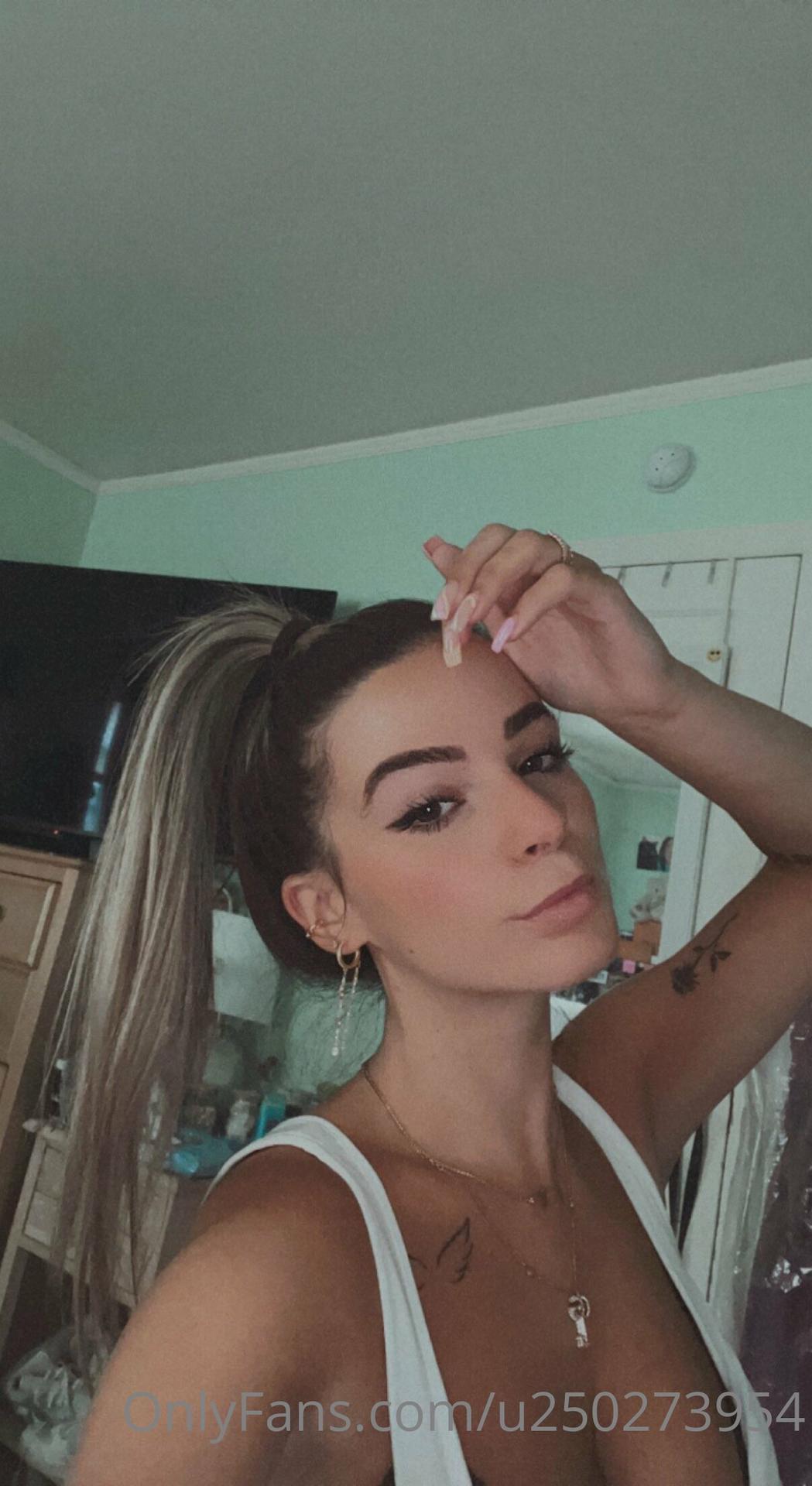Kaitlyn Krems / Kaitlynkrems / kaitkrems Nackte OnlyFans Leaks 1