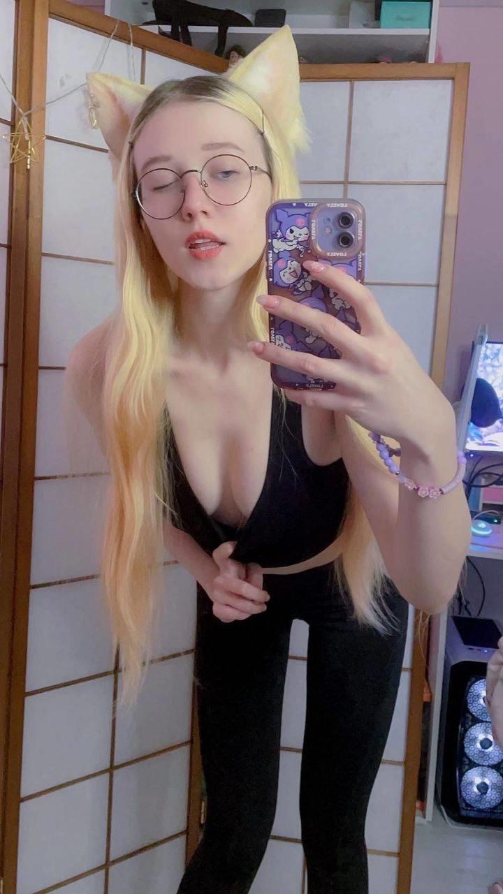 Kawaii Fox Tyan / Kawaiifox / dollish_fox / kawaiifoxtyan / Benutzer Nude OnlyFans Leaks 1
