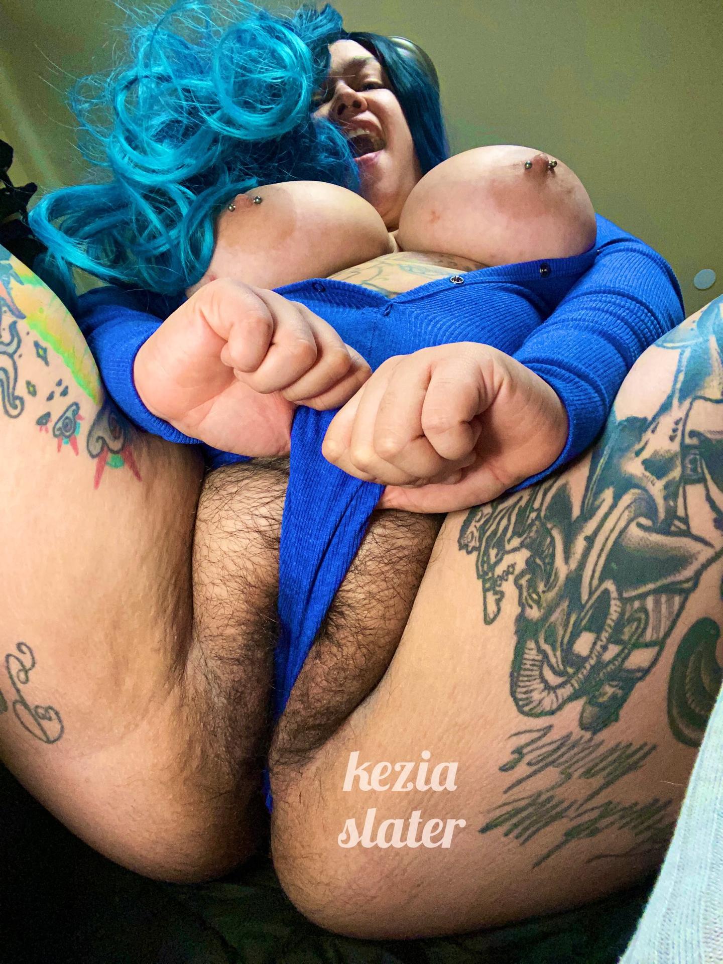 Kezia Slater / Kezia420 Nackte OnlyFans-Leaks 1