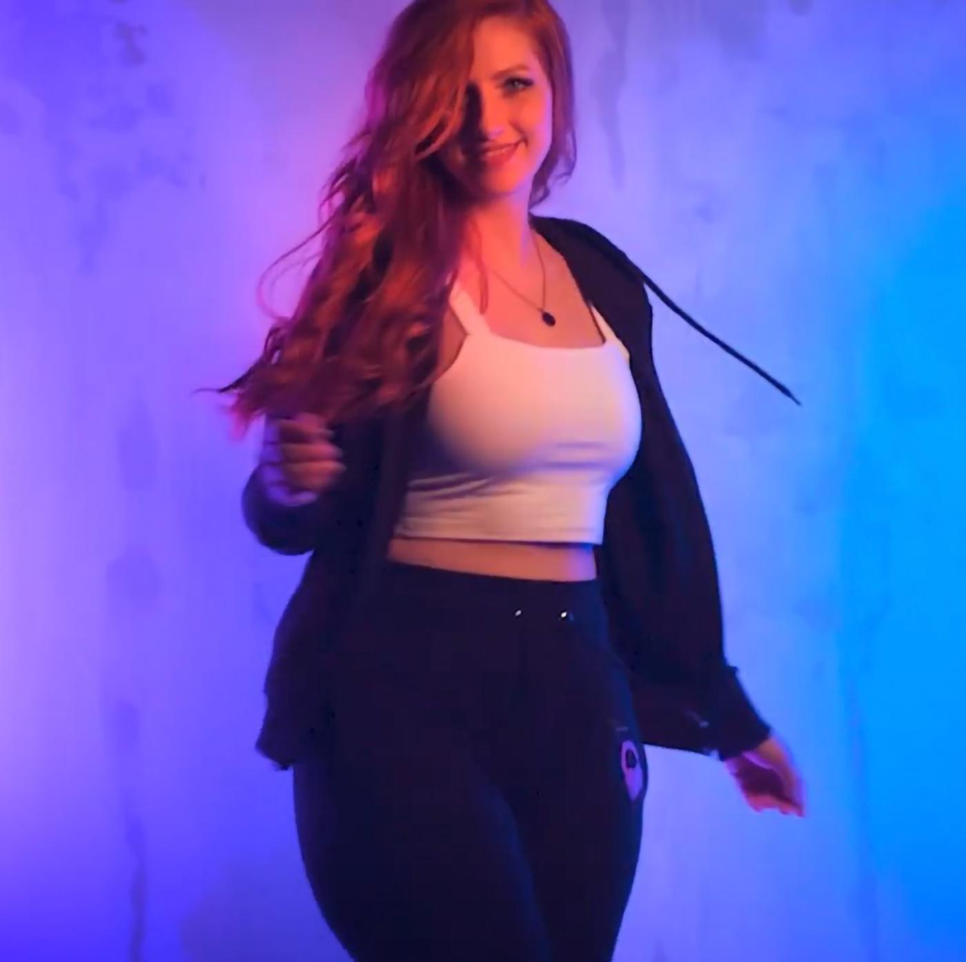 Lara Loft / laraloft Nackte OnlyFans Leaks 1