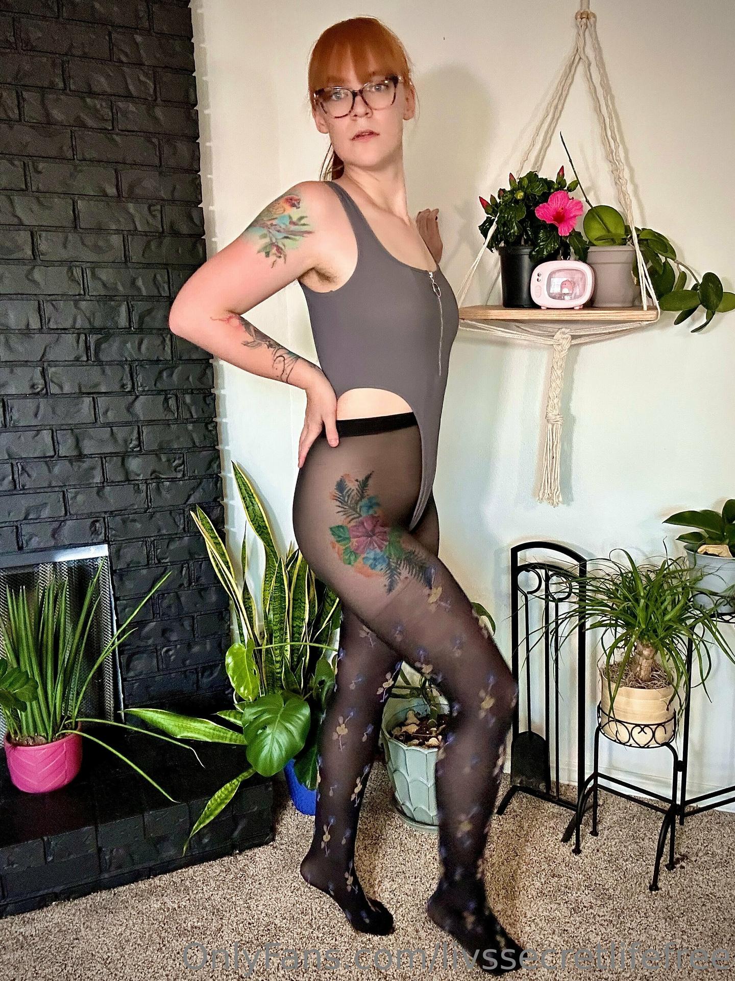 LivsSecretLife / livspantyhoseaddiction Nackte OnlyFans Leaks 1
