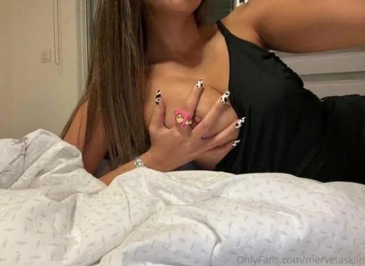 mervetaskiin Nude OnlyFans Leaks 1