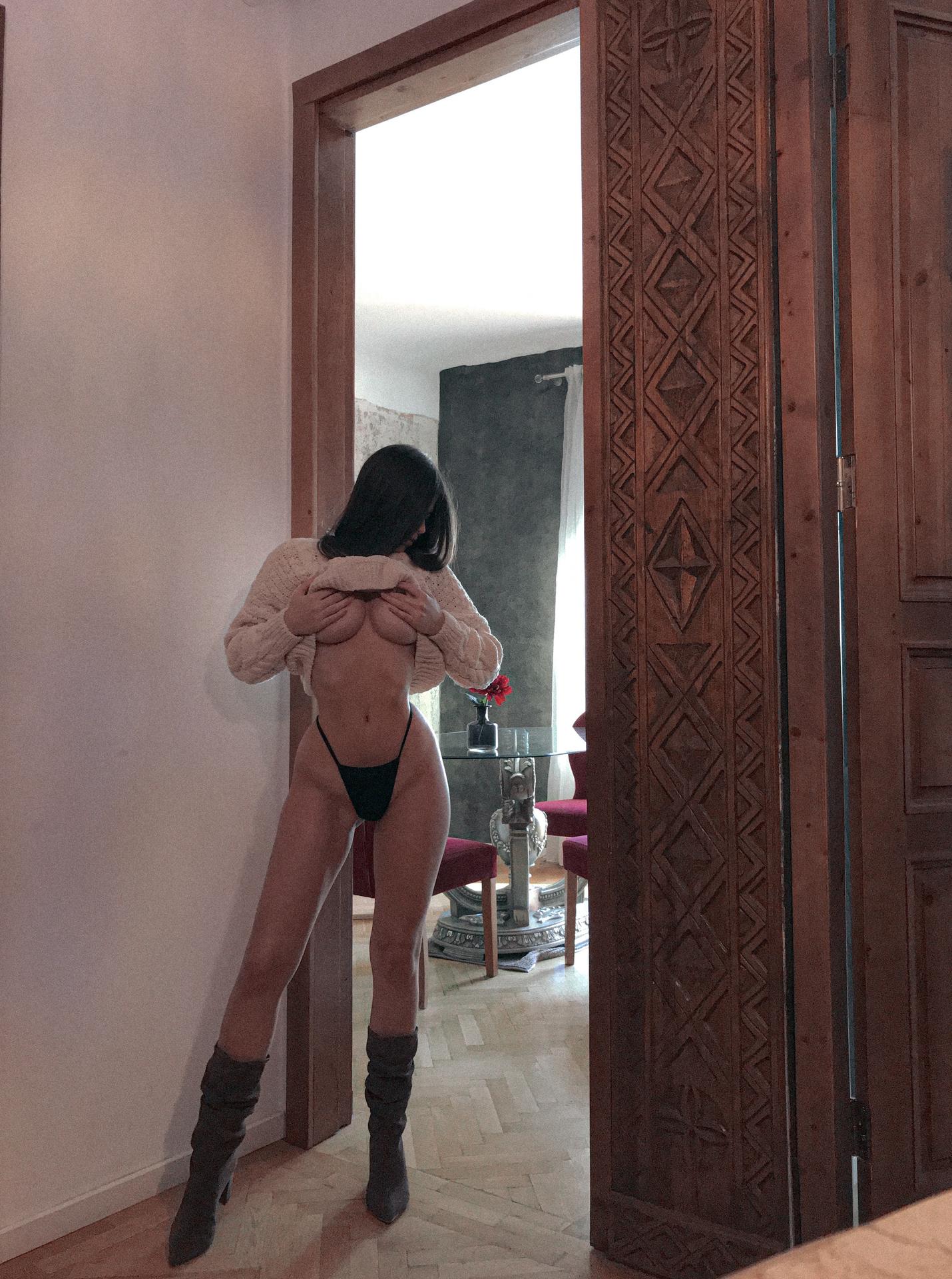 Mihaela Raducu / Benutzer Nackte Patreon-Leaks 1
