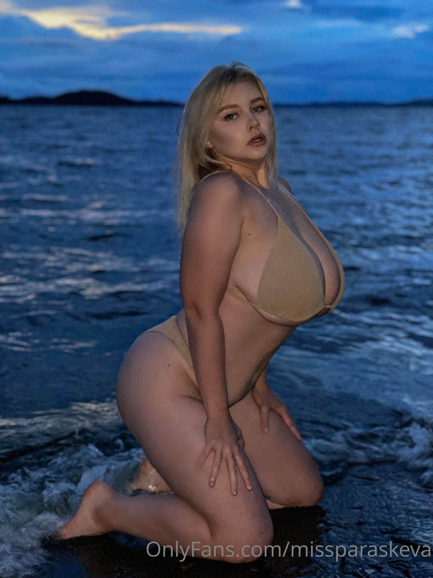 MissParaskeva Nackte OnlyFans Leaks 1