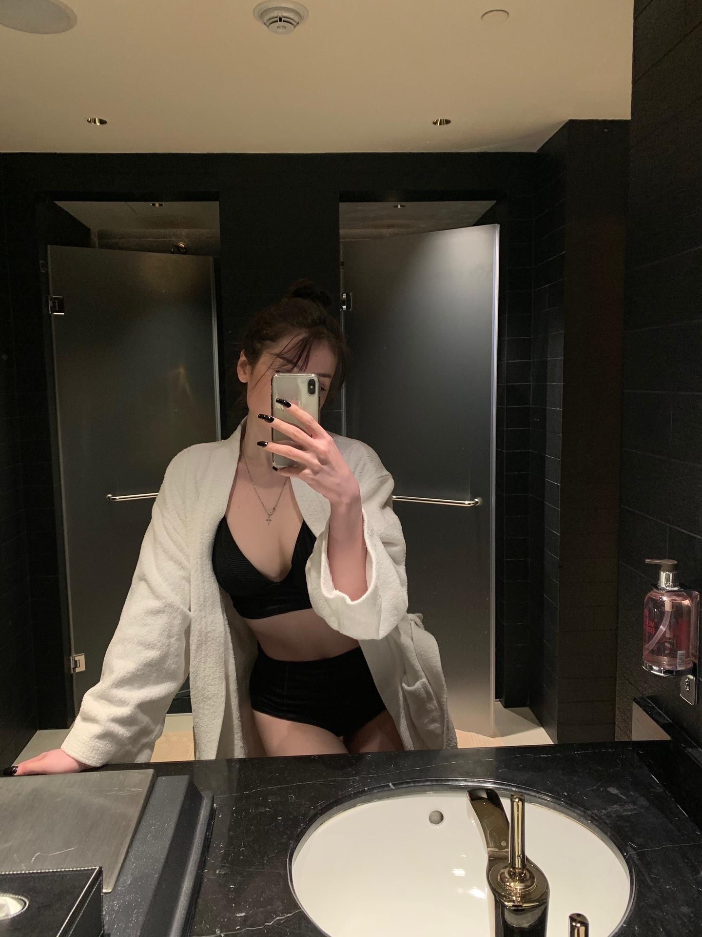 ratchetlbitchescocaina Nackte OnlyFans Leaks 1