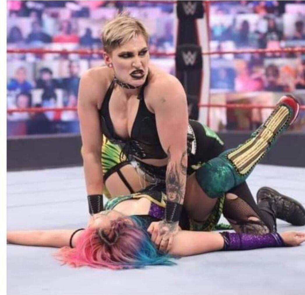 Rhea Ripley / notrhearipley Nackte OnlyFans Leaks 1