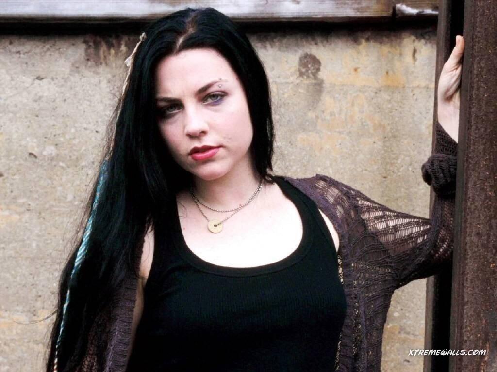 WomenMetal / thrashmetaldoll Nackte OnlyFans Leaks 1