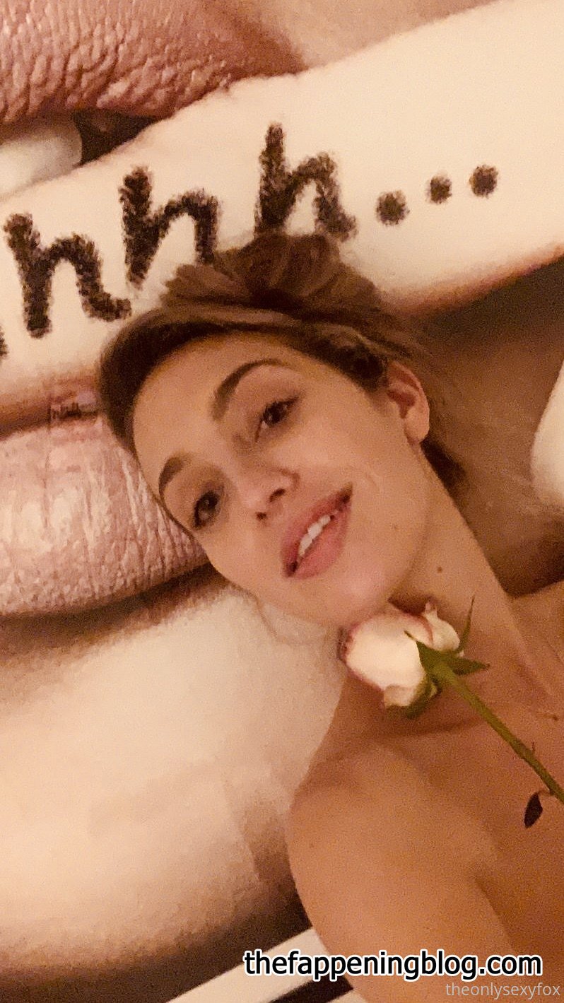 theonlysexyfox Leaked Photo 95