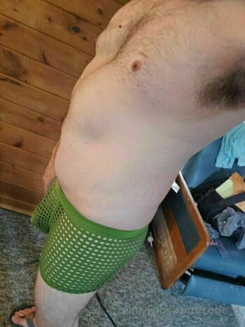 code_d Nackt-Leaks Foto 2