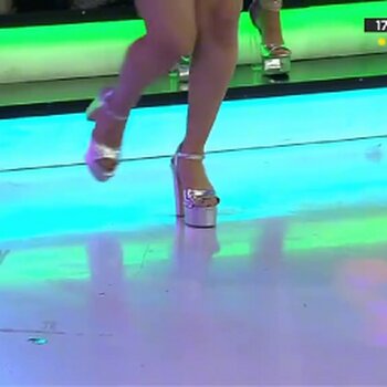 Datsy Acuña / datsy_acuna / datsyacuna Nackt-Leaks OnlyFans Foto 3