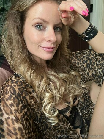 heyitscodee Nackt-Leaks OnlyFans Foto 10