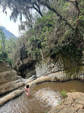 kittynippyhippie / littlenippyhippie Nackt-Leaks OnlyFans Foto 20