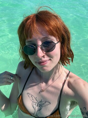 kittynippyhippie / littlenippyhippie Nackt-Leaks OnlyFans Foto 31