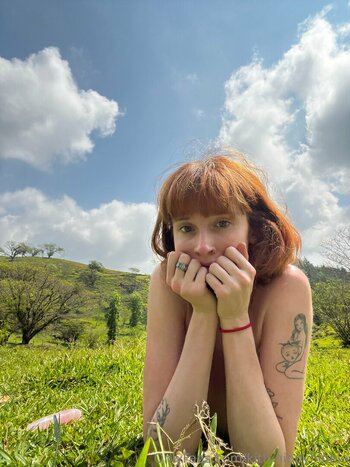 kittynippyhippie / littlenippyhippie Nackt-Leaks OnlyFans Foto 38