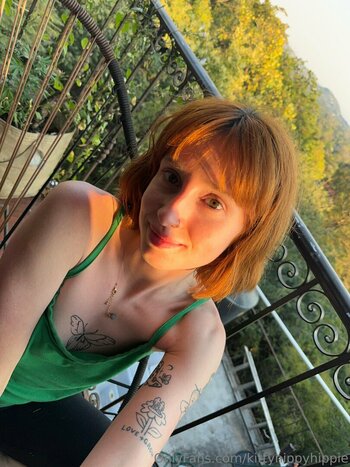 kittynippyhippie / littlenippyhippie Nackt-Leaks OnlyFans Foto 49