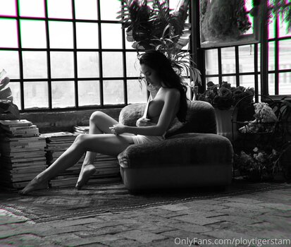 modelploycom Nackt-Leaks Foto 13