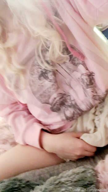 pixiebait Nackt-Leaks Foto 41