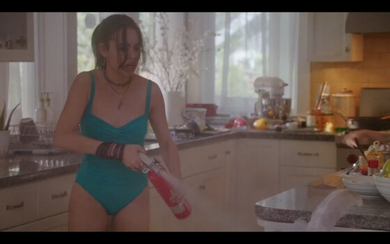 SofiaCarson Nackt-Leaks Foto 3