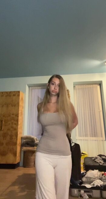 sofyaplotnikova / https: / xsofya_x Nackt-Leaks Foto 3