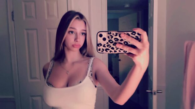 sofyaplotnikova / https: / xsofya_x Nackt-Leaks Foto 25