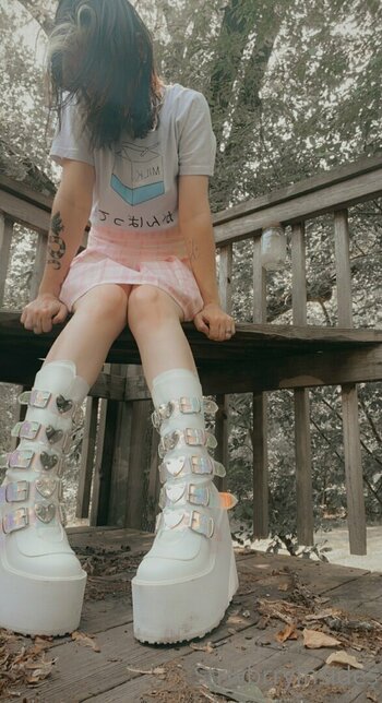 viinusflytrap Nackt-Leaks Foto 11