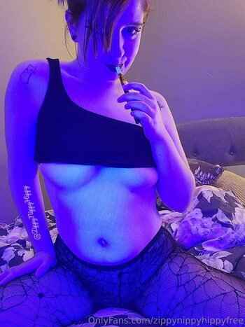 ZippyNippyHippy / https: Nackt-Leaks OnlyFans Foto 7