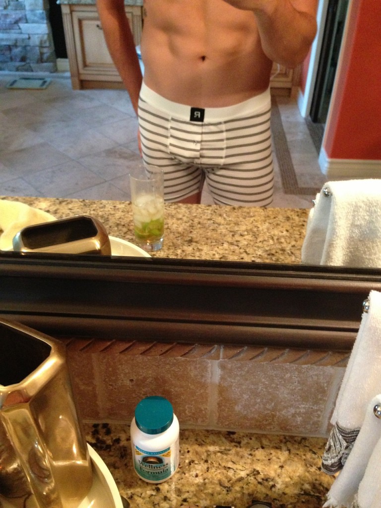 Kaley Cuoco Nackt Durchgesickert 13