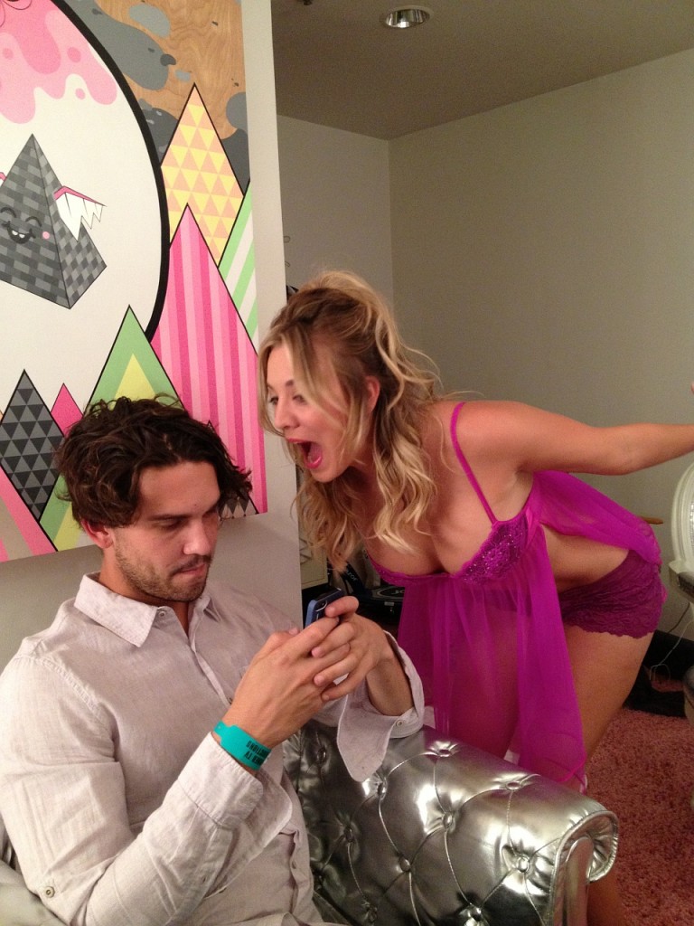 Kaley Cuoco Nackt Durchgesickert 14
