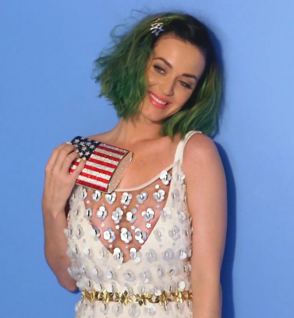Katy Perry Boobs and Nipples 005