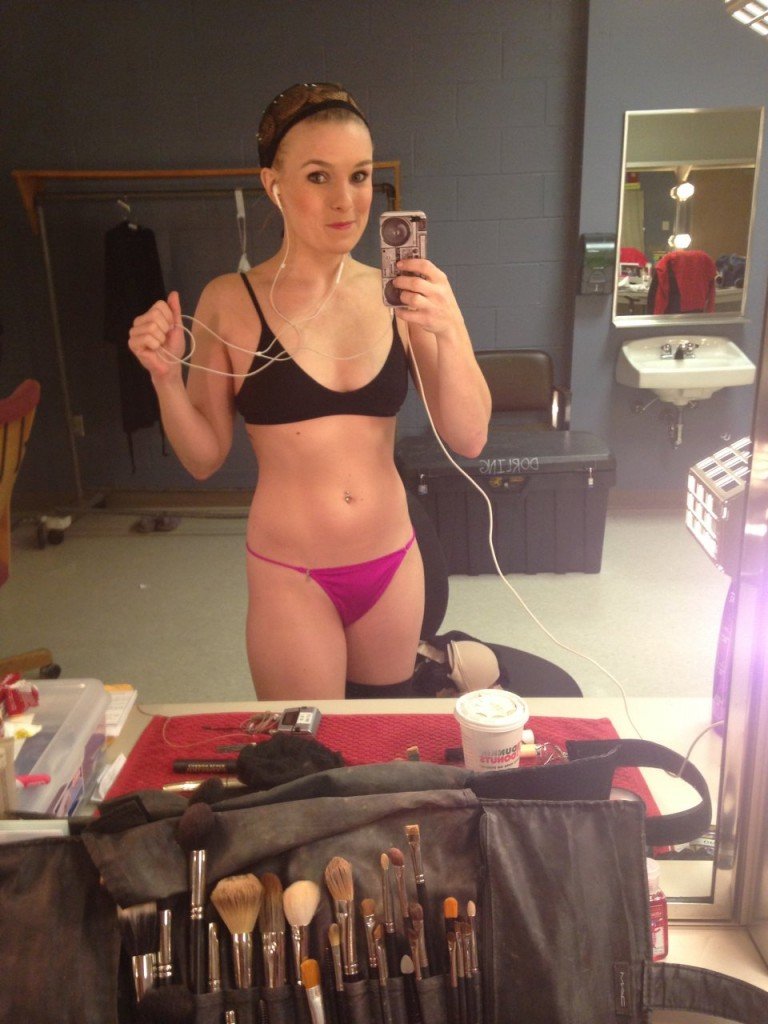 Kelly Felthous Nackt 007