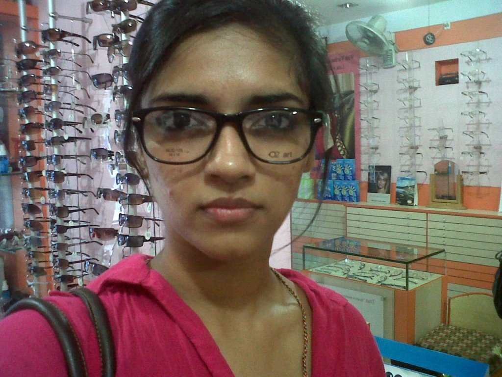Vasundhara Kashyap Nackt 006