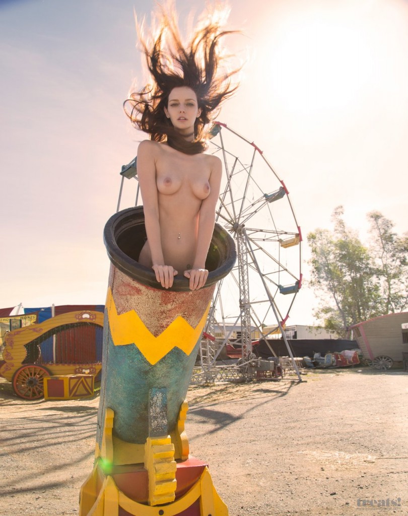 Lydia Hearst Nackt 01