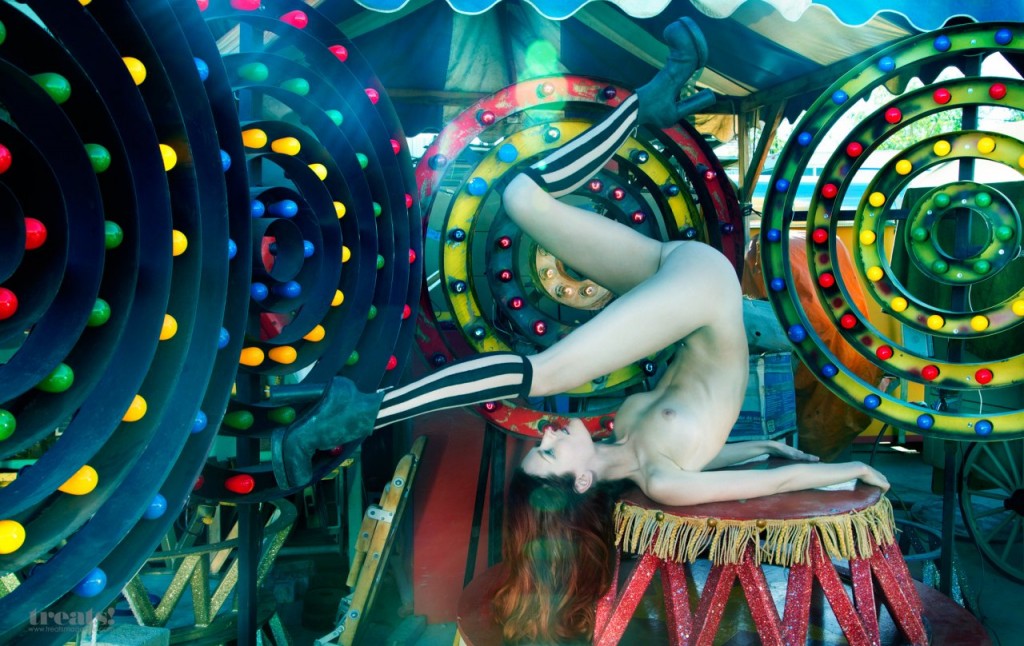 Lydia Hearst Nackt 12