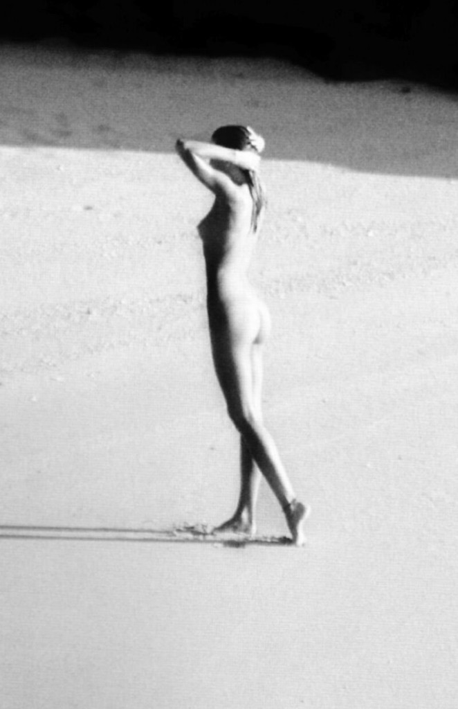 Miranda Kerr Nackt 16