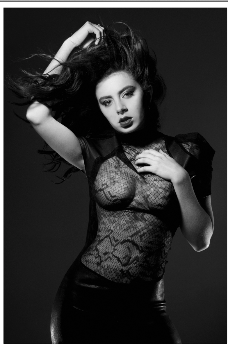 Charli-XCX-Nackt-2