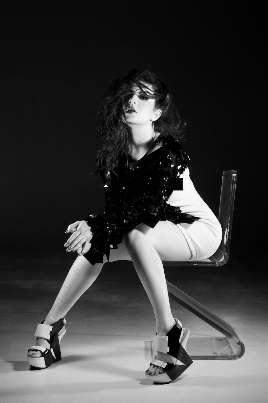 Charli-XCX-Nackt-4