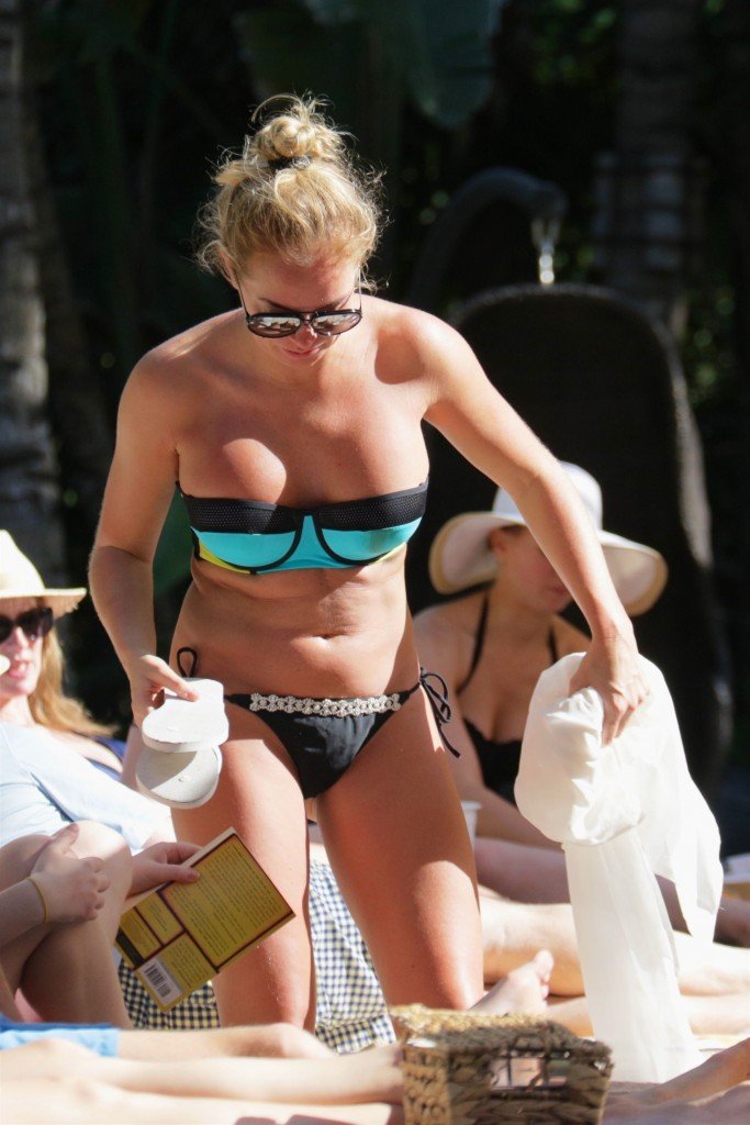 Aisleyne Horgan-Wallace im Bikini 14