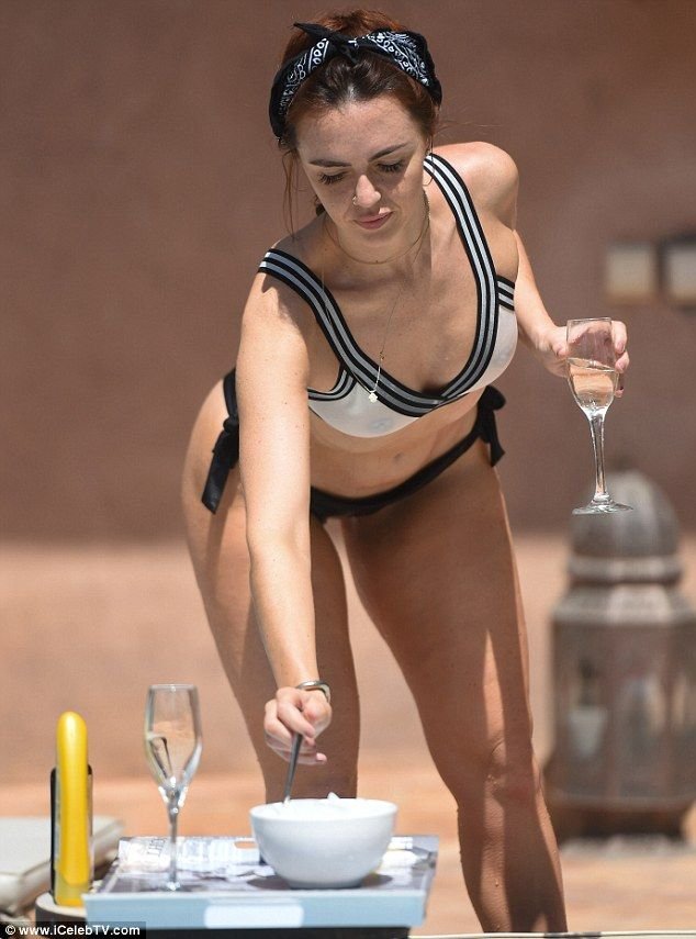 Jennifer Metcalfe Sexy 37