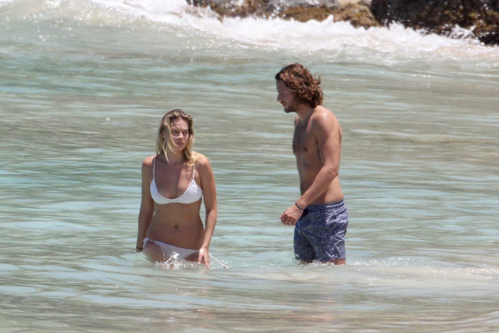 Margot Robbie im Bikini 8