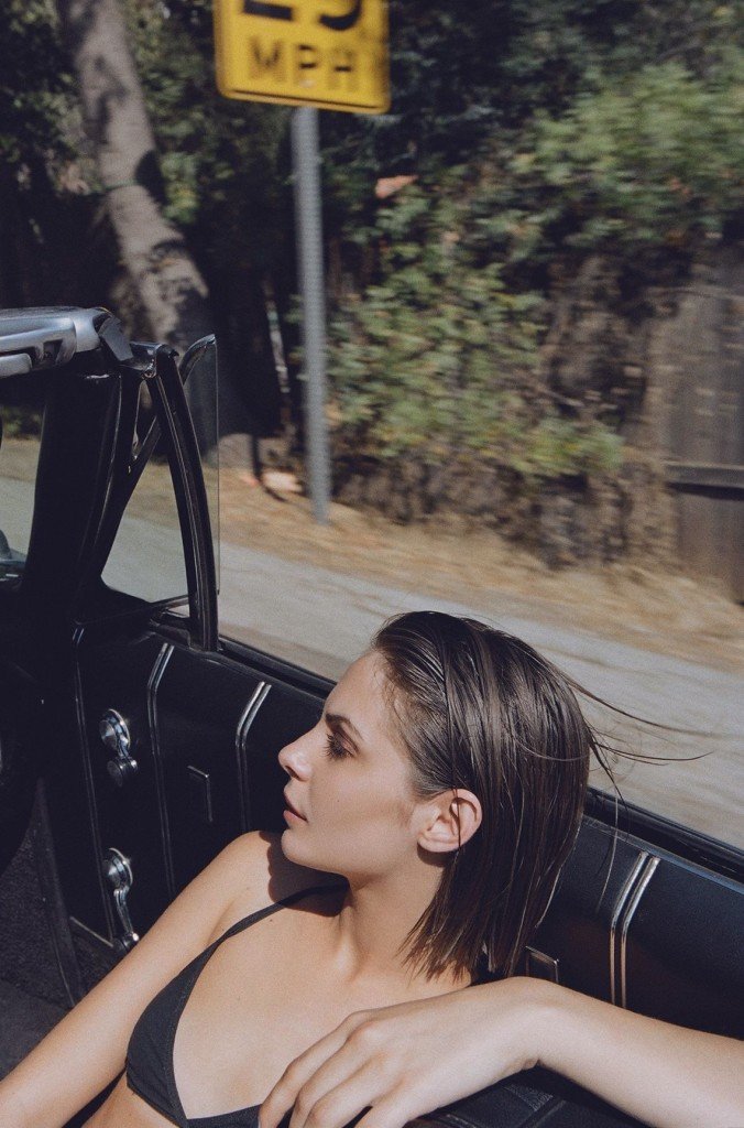 Willa Holland Sexy & Topless 10