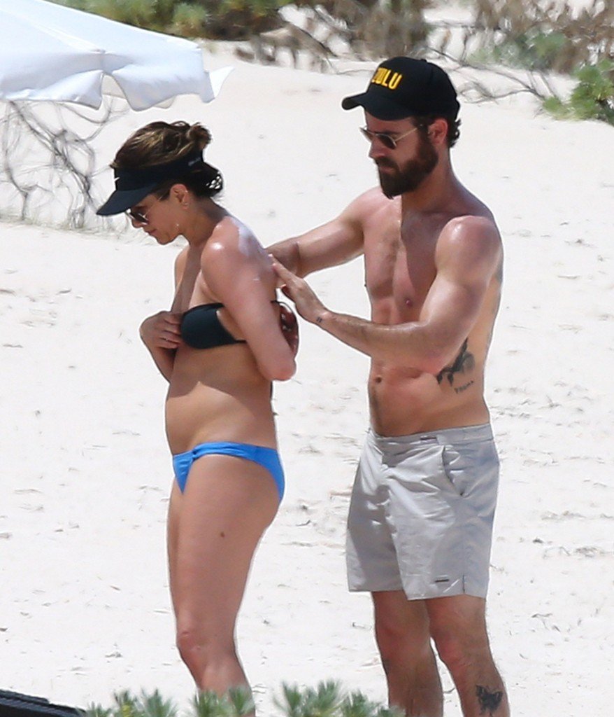 Jennifer Aniston im Bikini 2