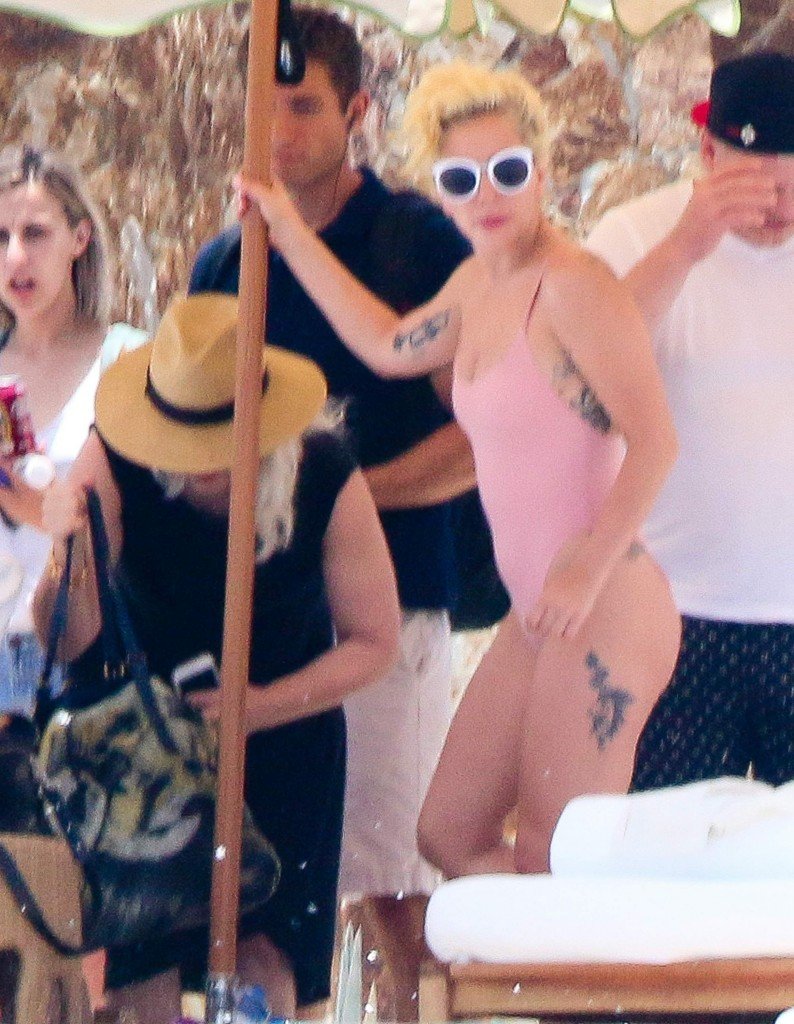 Lady Gaga Sexy 13